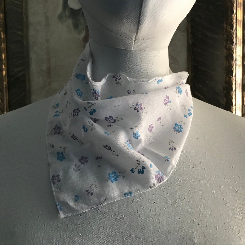 Floral Print Triangle Scarf Set - New